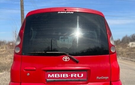 Toyota FunCargo, 2000 год, 360 000 рублей, 2 фотография