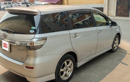 Toyota Wish II, 2016 год, 1 400 000 рублей, 2 фотография