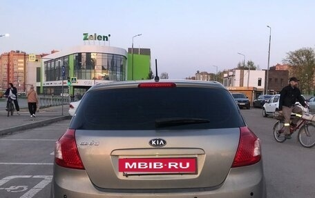 KIA cee'd I рестайлинг, 2010 год, 760 000 рублей, 2 фотография