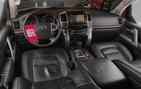 Toyota Land Cruiser 200, 2013 год, 3 975 000 рублей, 8 фотография