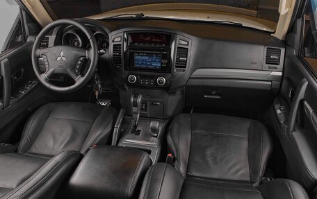 Mitsubishi Pajero IV, 2012 год, 2 120 000 рублей, 9 фотография