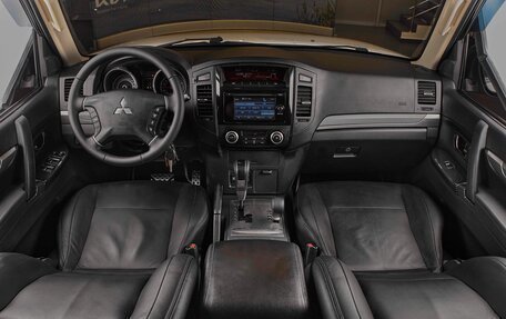 Mitsubishi Pajero IV, 2012 год, 2 120 000 рублей, 8 фотография