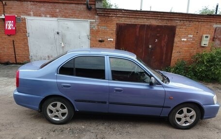 Hyundai Accent II, 2004 год, 220 000 рублей, 2 фотография