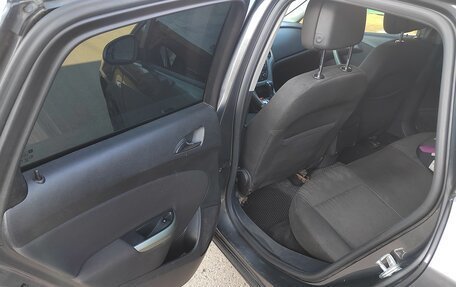 Opel Astra J, 2012 год, 580 000 рублей, 6 фотография