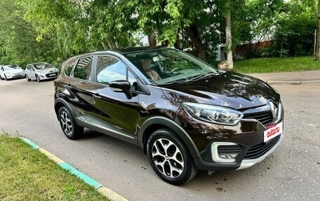 Renault Kaptur I рестайлинг, 2016 год, 1 600 000 рублей, 2 фотография