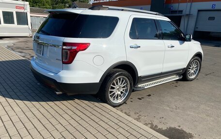 Ford Explorer VI, 2014 год, 1 500 000 рублей, 4 фотография
