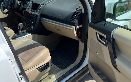 Land Rover Freelander II рестайлинг 2, 2011 год, 1 600 000 рублей, 4 фотография