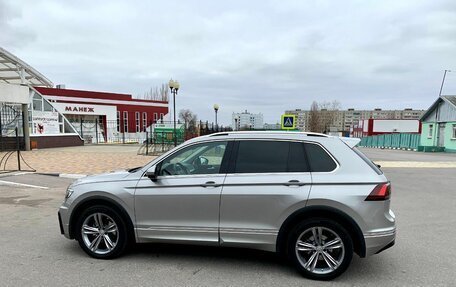 Volkswagen Tiguan II, 2018 год, 3 300 000 рублей, 3 фотография