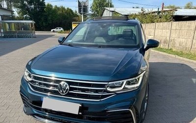 Volkswagen Tiguan II, 2021 год, 2 700 000 рублей, 1 фотография