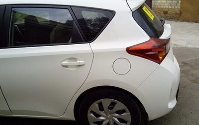 Toyota Auris II, 2014 год, 1 750 000 рублей, 1 фотография