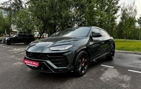 Lamborghini Urus I, 2018 год, 17 900 000 рублей, 2 фотография