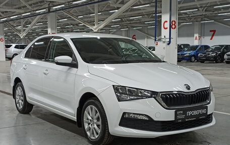 Skoda Rapid II, 2022 год, 1 899 900 рублей, 3 фотография