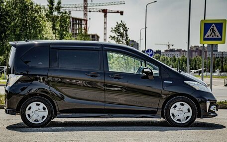 Honda Freed I, 2013 год, 1 155 000 рублей, 9 фотография
