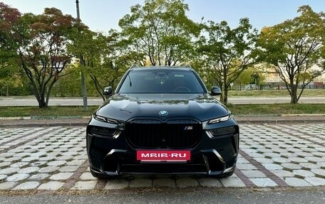 BMW X7, 2022 год, 10 700 000 рублей, 2 фотография