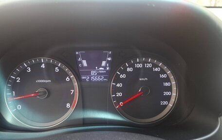 Hyundai Solaris II рестайлинг, 2011 год, 695 000 рублей, 7 фотография