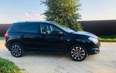 Nissan Qashqai+2 I, 2013 год, 1 450 000 рублей, 2 фотография