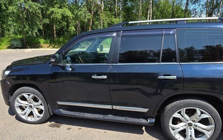 Toyota Land Cruiser 200, 2016 год, 5 300 000 рублей, 6 фотография