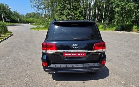 Toyota Land Cruiser 200, 2016 год, 5 300 000 рублей, 9 фотография