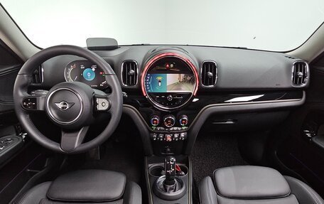 MINI Countryman II (F60), 2022 год, 2 260 000 рублей, 7 фотография