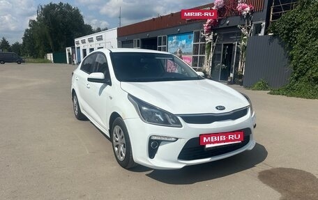 KIA Rio IV, 2017 год, 840 000 рублей, 5 фотография