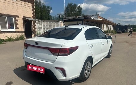 KIA Rio IV, 2017 год, 840 000 рублей, 4 фотография