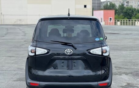 Toyota Sienta II, 2018 год, 1 710 000 рублей, 7 фотография