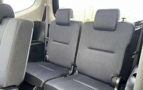 Toyota Sienta II, 2018 год, 1 710 000 рублей, 16 фотография