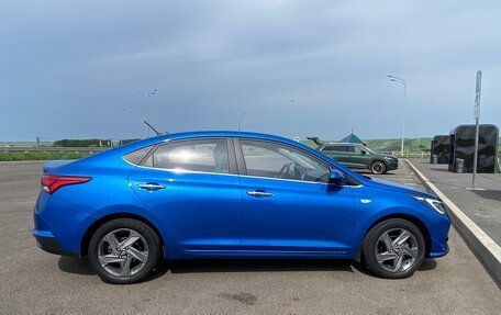 Hyundai Solaris II рестайлинг, 2021 год, 1 750 000 рублей, 5 фотография