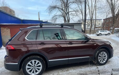 Volkswagen Tiguan II, 2021 год, 3 250 000 рублей, 4 фотография