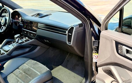Porsche Cayenne III, 2022 год, 12 999 000 рублей, 9 фотография