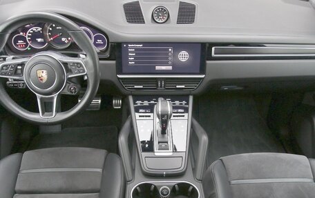 Porsche Cayenne III, 2022 год, 12 999 000 рублей, 13 фотография