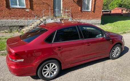 Volkswagen Polo VI (EU Market), 2015 год, 850 000 рублей, 4 фотография
