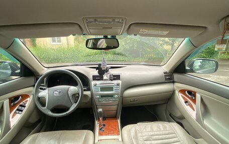 Toyota Camry, 2008 год, 1 170 000 рублей, 4 фотография