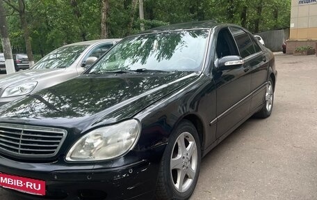 Mercedes-Benz S-Класс, 1998 год, 450 000 рублей, 2 фотография