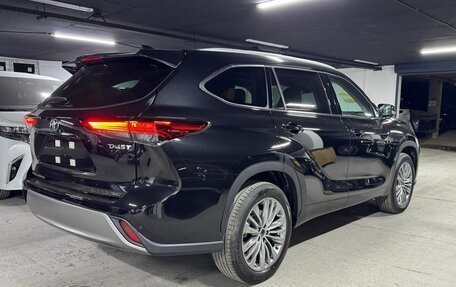 Toyota Highlander, 2025 год, 5 400 000 рублей, 4 фотография
