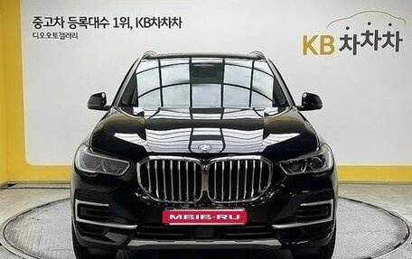 BMW X5, 2022 год, 6 050 000 рублей, 3 фотография