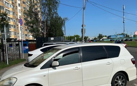 Toyota Ipsum II, 2005 год, 890 000 рублей, 3 фотография