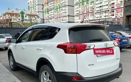 Toyota RAV4, 2014 год, 1 710 000 рублей, 7 фотография