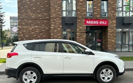 Toyota RAV4, 2014 год, 1 710 000 рублей, 11 фотография