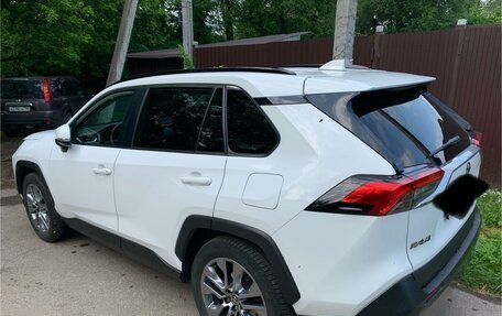 Toyota RAV4, 2020 год, 3 850 000 рублей, 2 фотография