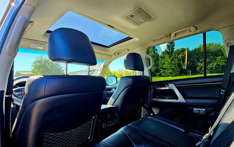 Toyota Land Cruiser 200, 2011 год, 2 750 000 рублей, 10 фотография