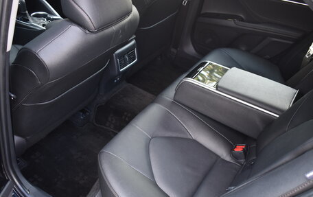 Toyota Camry, 2023 год, 3 780 000 рублей, 10 фотография