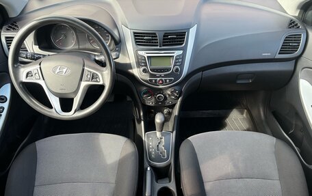 Hyundai Solaris II рестайлинг, 2011 год, 780 000 рублей, 11 фотография