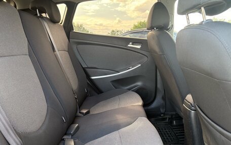 Hyundai Solaris II рестайлинг, 2011 год, 780 000 рублей, 26 фотография