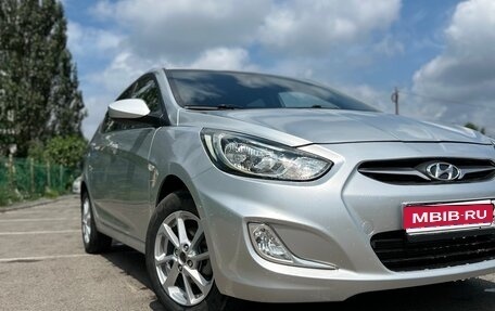Hyundai Solaris II рестайлинг, 2014 год, 850 000 рублей, 1 фотография
