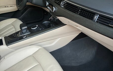 Audi A4, 2019 год, 2 800 000 рублей, 9 фотография