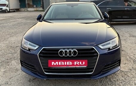 Audi A4, 2019 год, 2 800 000 рублей, 2 фотография