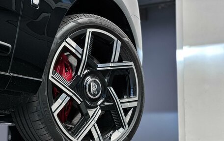 Rolls-Royce Cullinan, 2025 год, 107 000 000 рублей, 11 фотография