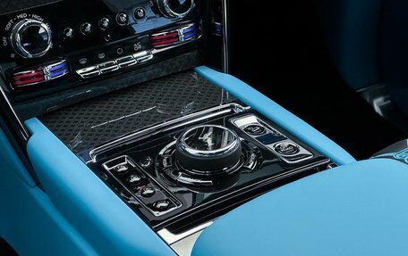 Rolls-Royce Cullinan, 2025 год, 107 000 000 рублей, 20 фотография
