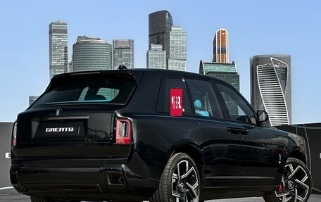 Rolls-Royce Cullinan, 2025 год, 107 000 000 рублей, 5 фотография
